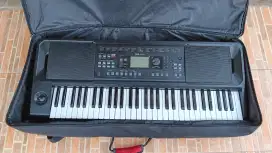 Keyboard korg ek50