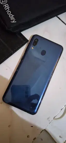 samsung a20 3/32 lecet pemakaian normal no minusss