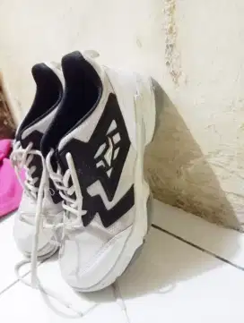 sepatu pro Att TZL 65 size 41 sepatu pria/wanita