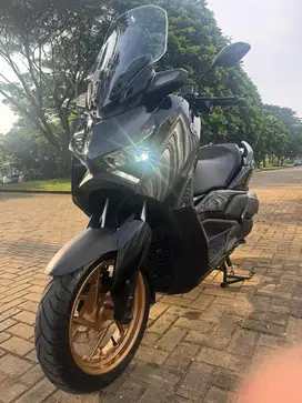 Yamaha New Xmax 2023 km 1200