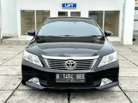 Toyota Camry V 2013 Camry V 2.5 AT 2014