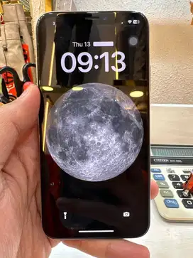 IPHONE X ADA BOX