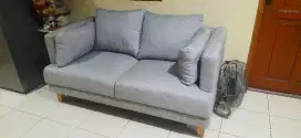 Sofa minimalis bahan kain