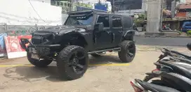 Jeep wrangler  tahun 2010