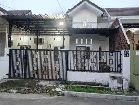 Dijual Rumah 2 Lantai, 2 Kamar Tidur, 2 Kamar Mandi
