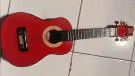 Ukulele Warna Merah