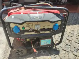 Genset ET4000ES bensin 2,8kw