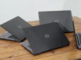 Laptop Dell Latitude 7300