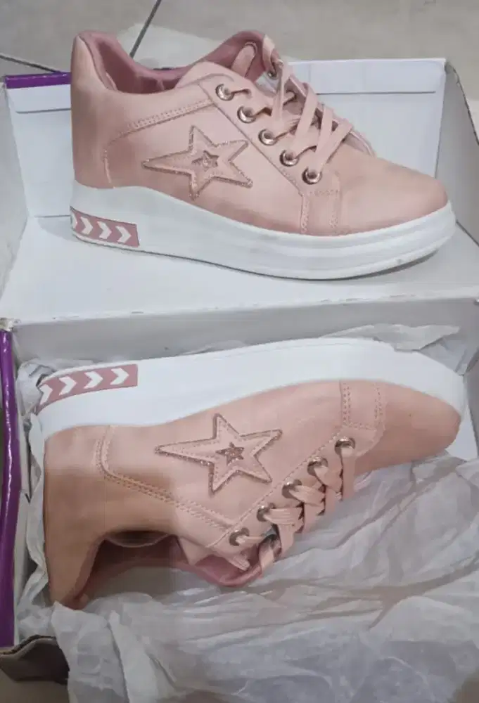 SEPATU WANITA IMPORT