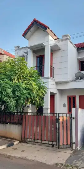 Dijual rumah aman bersih bebas banjir di Mediterania Regency Cikunir
