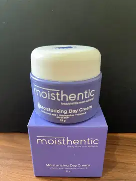 Moisthentic Day Cream