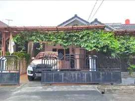 Dijual cepat rumah termurah di bulevar hijau harapan indah bekasi