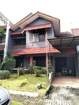 Rumah 2 Lantai Griya Tugu Asri Cimanggis Lokasi Strategis