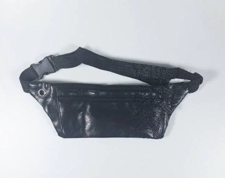 Tas waistbag warna hitam