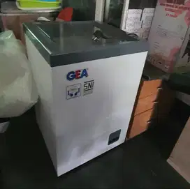 GEA - Sliding Glass Flat Freezer type SD-103