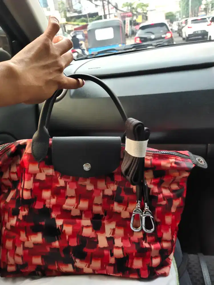 Longchamp Le Pliage Neo Vibration Medium 