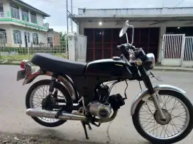 Suzuki a100 lama
