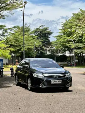 Toyota Camry 2.5 V 2015 Black