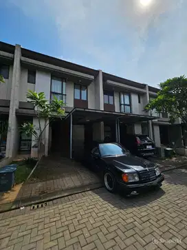 Rumah Murah 2 Lantai Semi Furnished di Cluster Vanya Park, Bsd