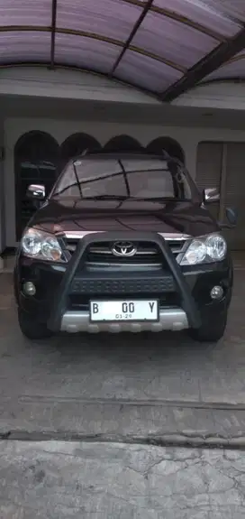Toyota Fortuner 2007 Bensin