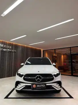 Mercedes Benz GLC300 AT 2023 New Model Putih Mercy