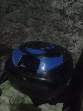 Box motor belakang ukuran sedang