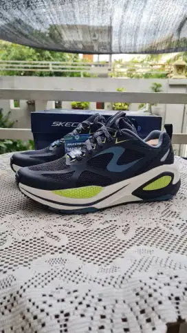 SKECHERS OCTUS OVEK RESMI MAP