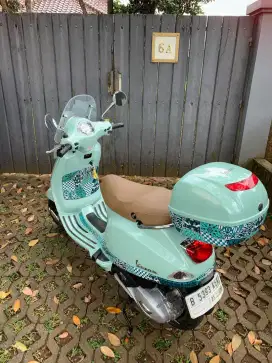 Vespa LX 125 Batik Limited Edition Like New MURAH