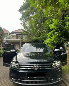 Volkswagen Tiguan Allspace 2021 Bensin