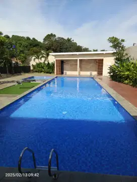 Jasa perawatan kolam renang