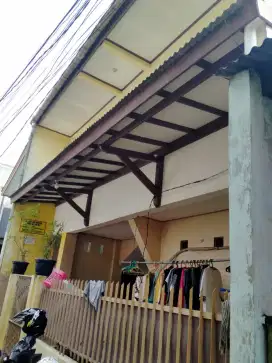 Dijual rumah + kos kosan 9 pintu dijakarta selatan