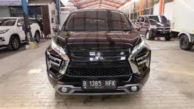 XPANDER ULTIMATE CVT 2022 Hitam Istimewah