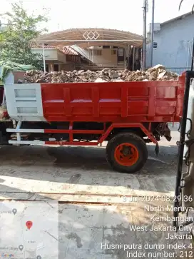 tanah merah puing urugan buang sampah