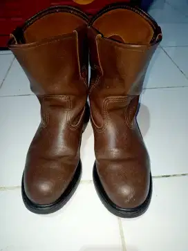 Sepatu safety Redwing 8264