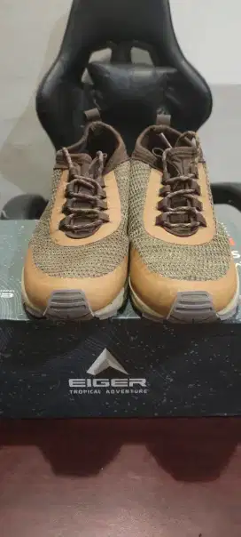 Sepatu Eiger Tigre Shoes series ukuran 39