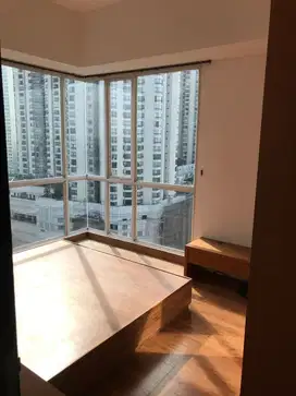 Apartemen Westmark Residence Samping Taman Anggrek