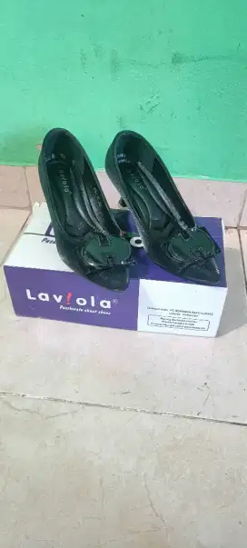 Heels La Viola Sekali Pakai