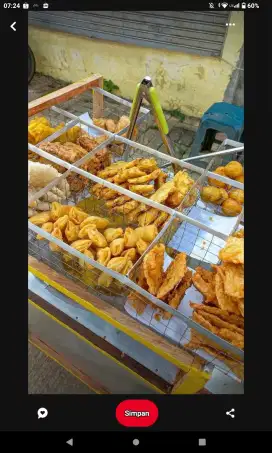 Staff outlet kuliner