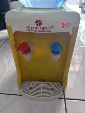 Dispenser kecil cocok untuk kosan, normal, panas, siap pakai