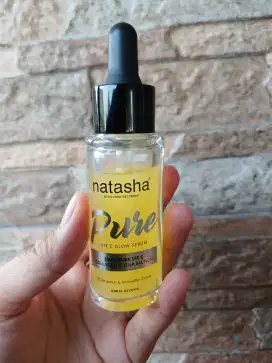 Prelov Vit C glow serum by natasha isi 90%