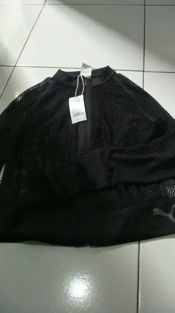 baju senam ukuran M
