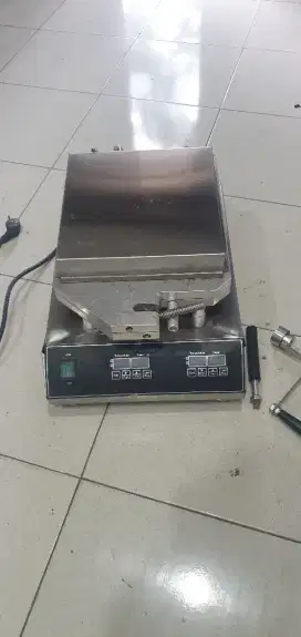 Fomac Tako Senbei Cracker Machine TCS E-90