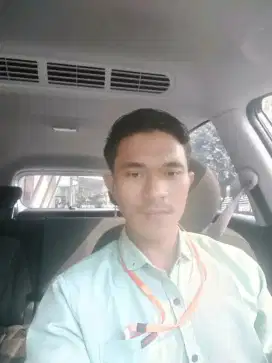 Saya sedang mencari pekerjaan driver
