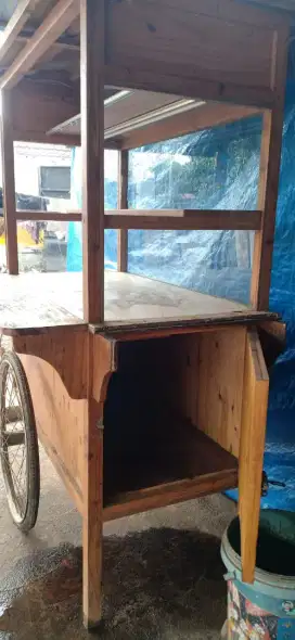 Gerobak Jualan Ber roda warna Coklat