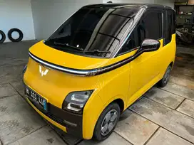 wuling air ev Long range (type tertinggi) 2023 - kuning