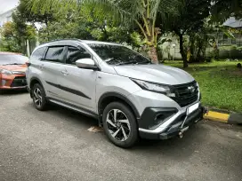 Toyota Rush 2019 mulus terawat, service resmi, pajak panjang. CASH