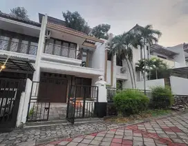 Rumah Graha Candi Golf Jangli Semarang