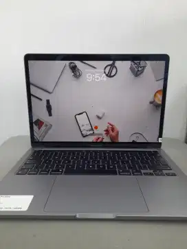 Macbook pro 2020 (8/512gb)