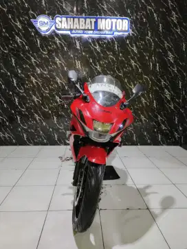 SUZUKI GSX 150R TH 2018 KONDISI OKE SIAP PAKAI