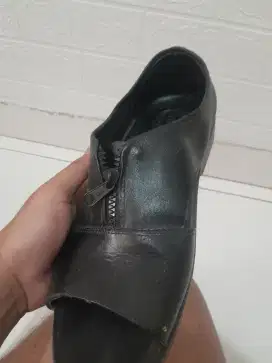 SEPATU KULIT SPERRY